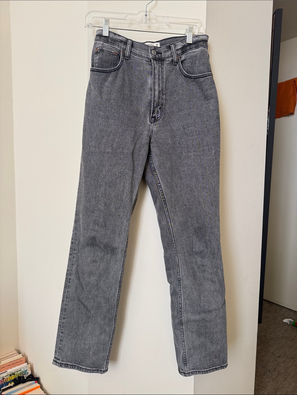 Abercrombie & Fitch the Ankle Straight Ultra High Rise